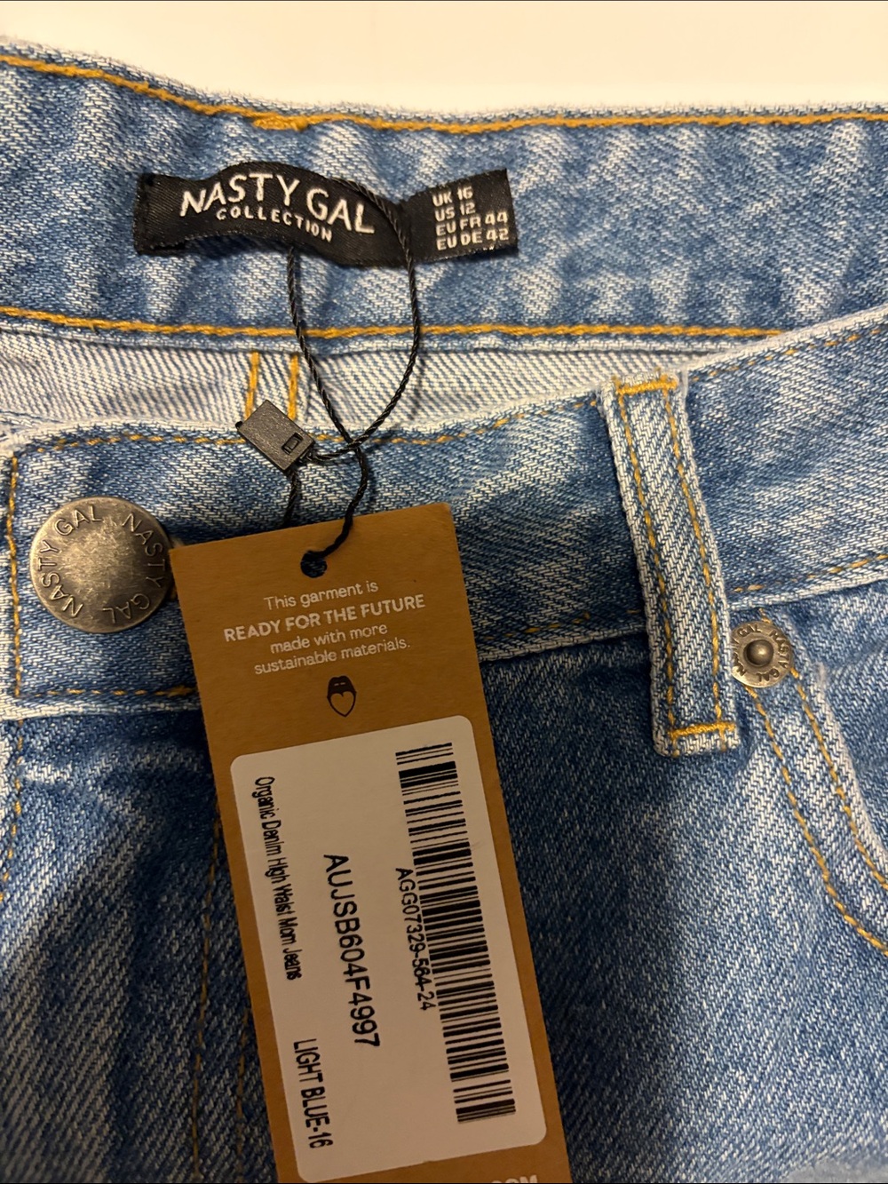 Nasty Gal Light Blue High-Rise Women’s Jeans NWT